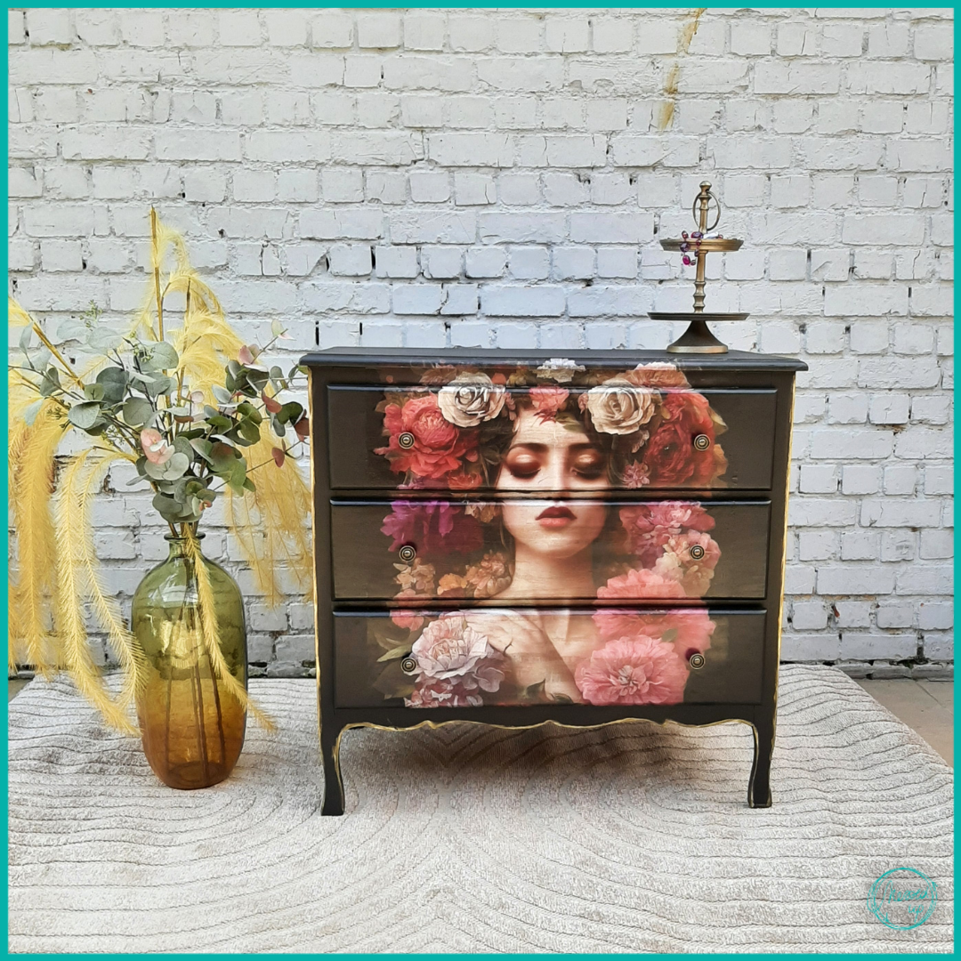Decoupage als afwerkingstechniek - Meubel pimpen - Foto